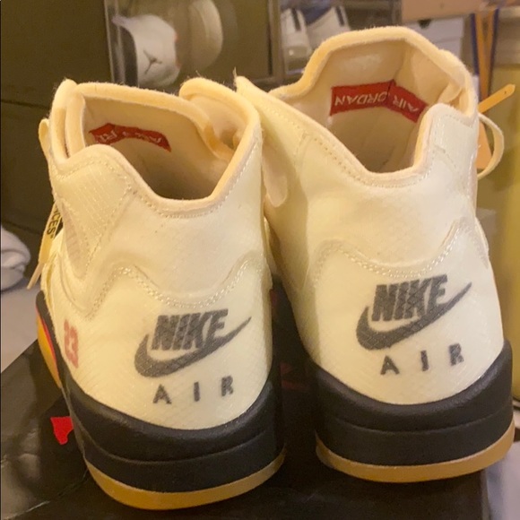 Off white x Jordan 5 main image 4